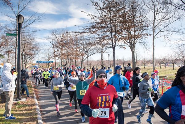 Sri Chinmoy 1 & 4-Mile Race "Around The World"